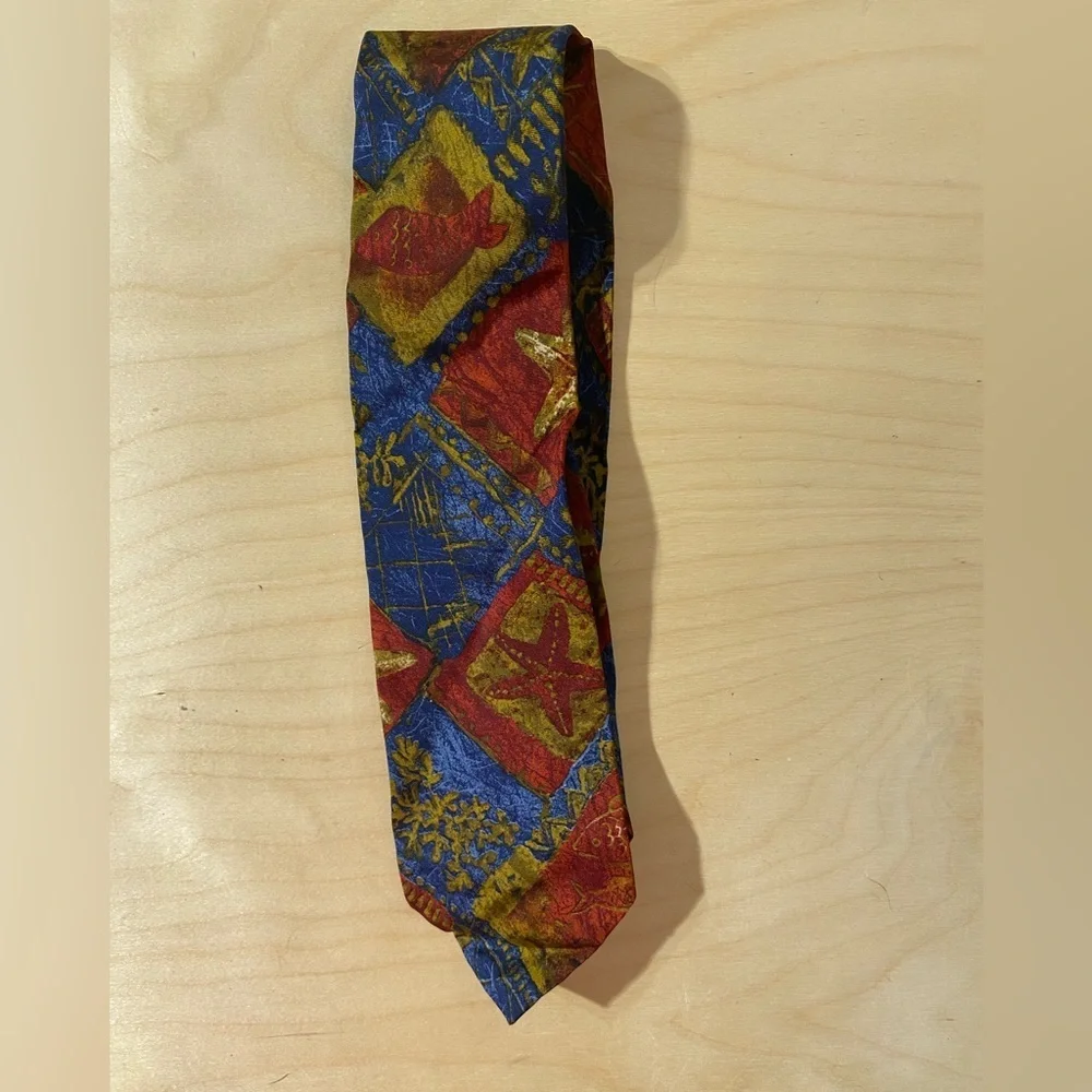 Hugo Boss Red and Blue Geometric Men's Tie (CI)